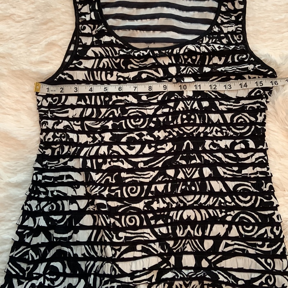 Tribal Ruffle Tank Top - Picture 5 of 6